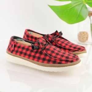 Women's Hey Dude Shoes Size 7